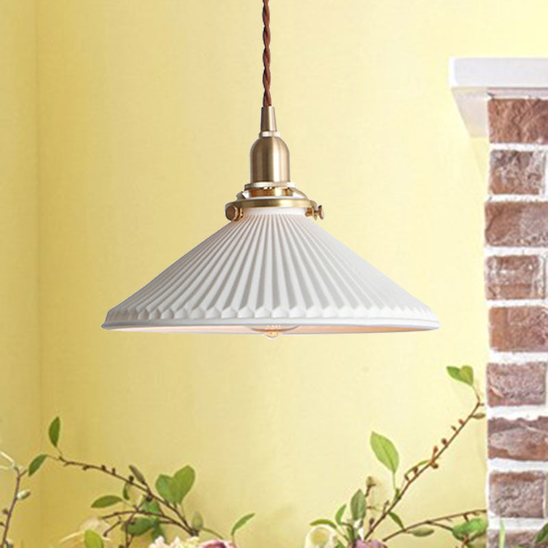 LumiBlanc - Suspension en Céramique Blanche à Abat-Jour Strié